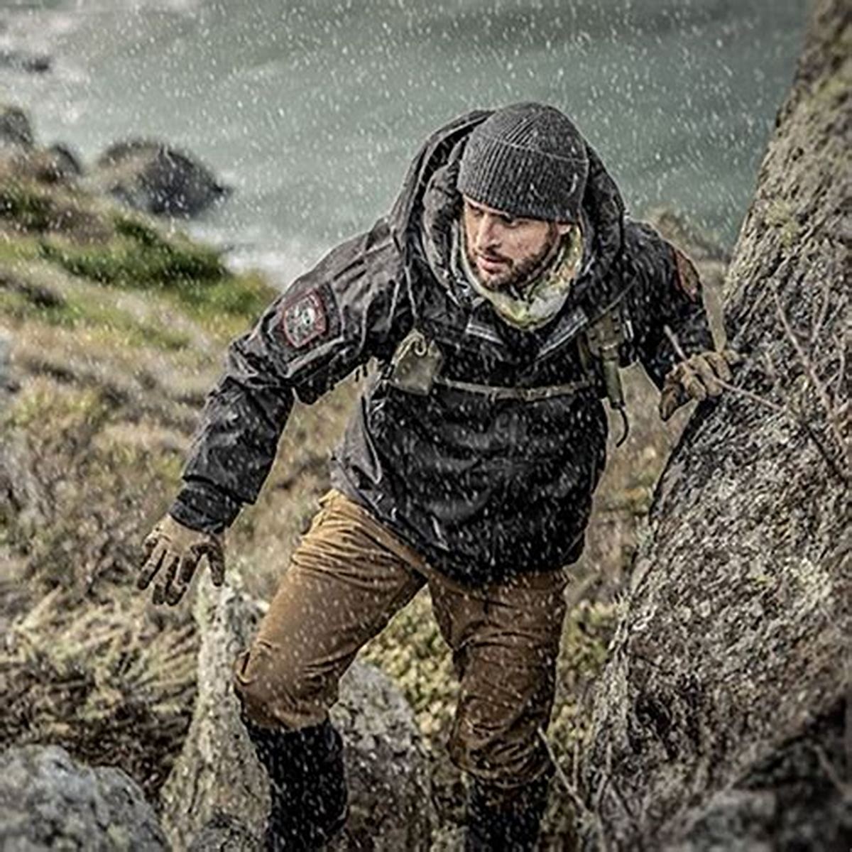 Aegis LT 3-Layer Hardshell Jacket
